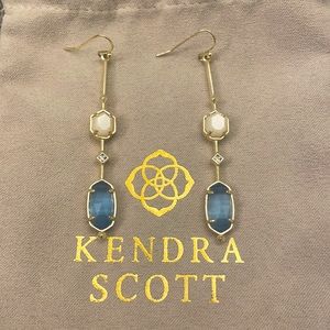 Kendra Scott Mary Gene light blue, cream earrings